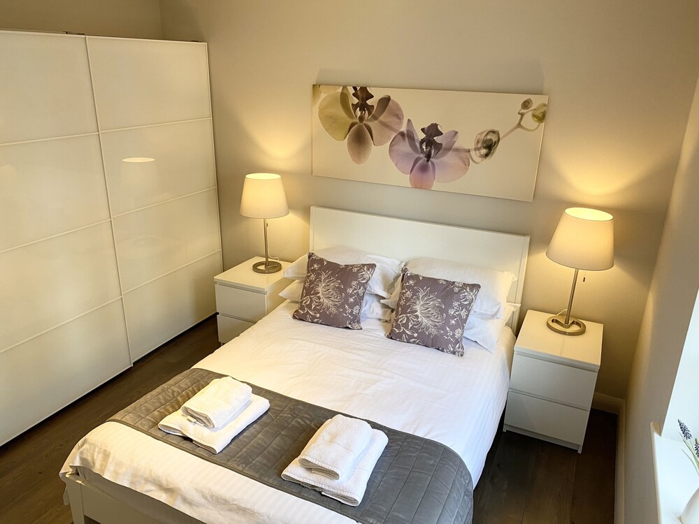 Oxford Vacations - The Huxley - Property Image 3