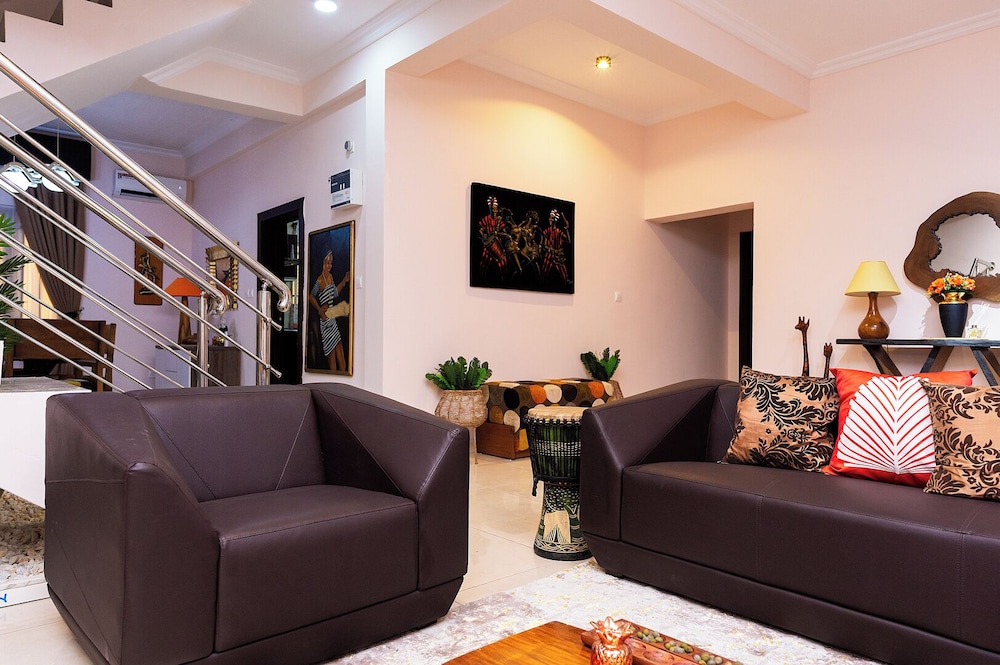 Clarus Apartments