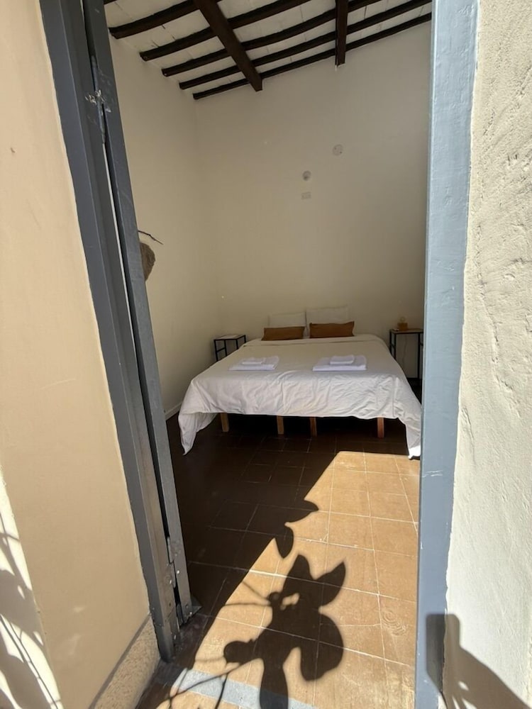 Clivias Hostel
