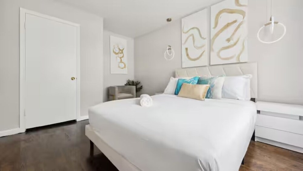 Upscale 3BR NY Home with Free Parking