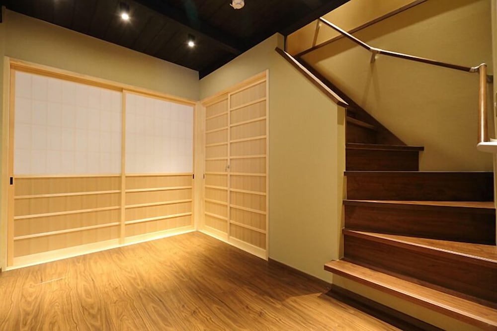 Kyoto Ikken Machiya Satoi Tetsusen Omiya Gojo