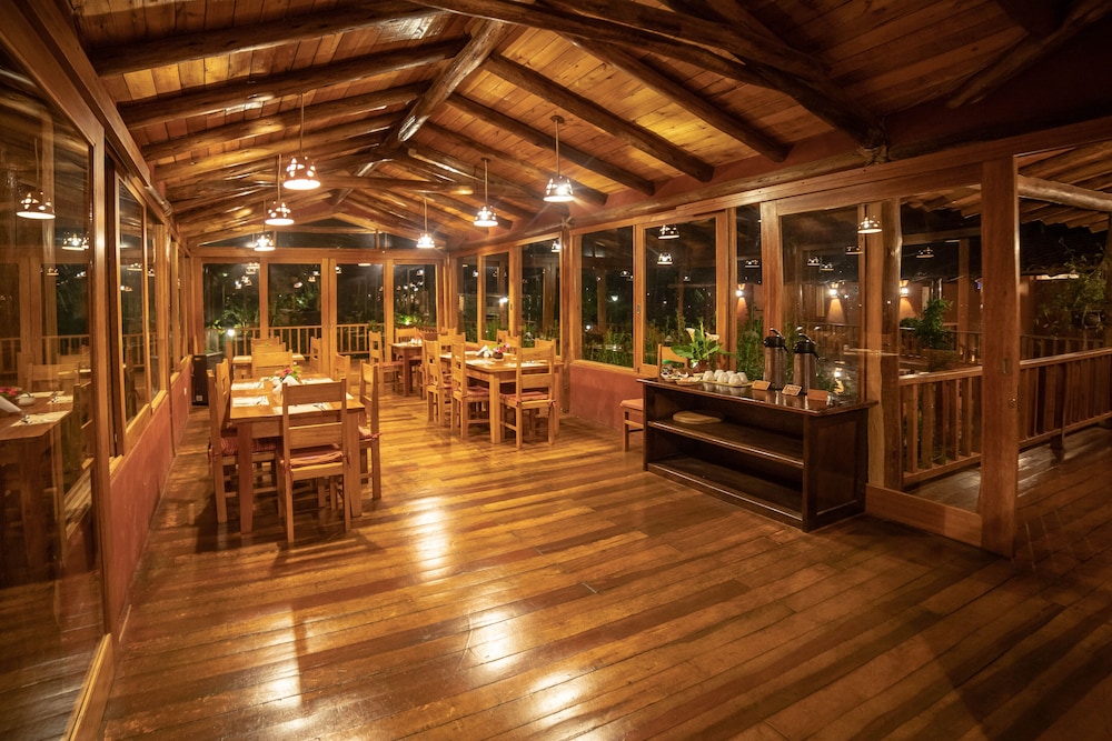 Sacred Dreams Lodge