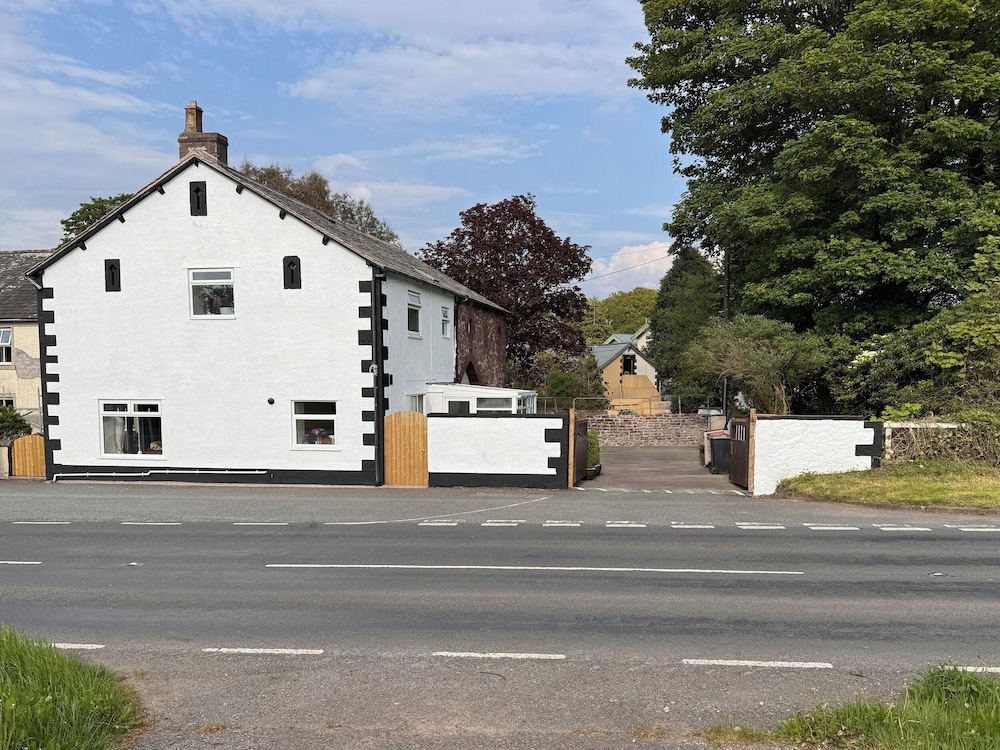 Benstead Cottage