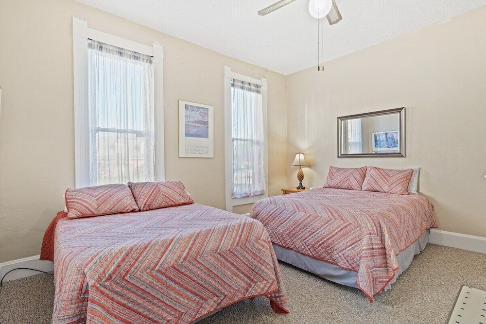 Indy Stadium Villas 702