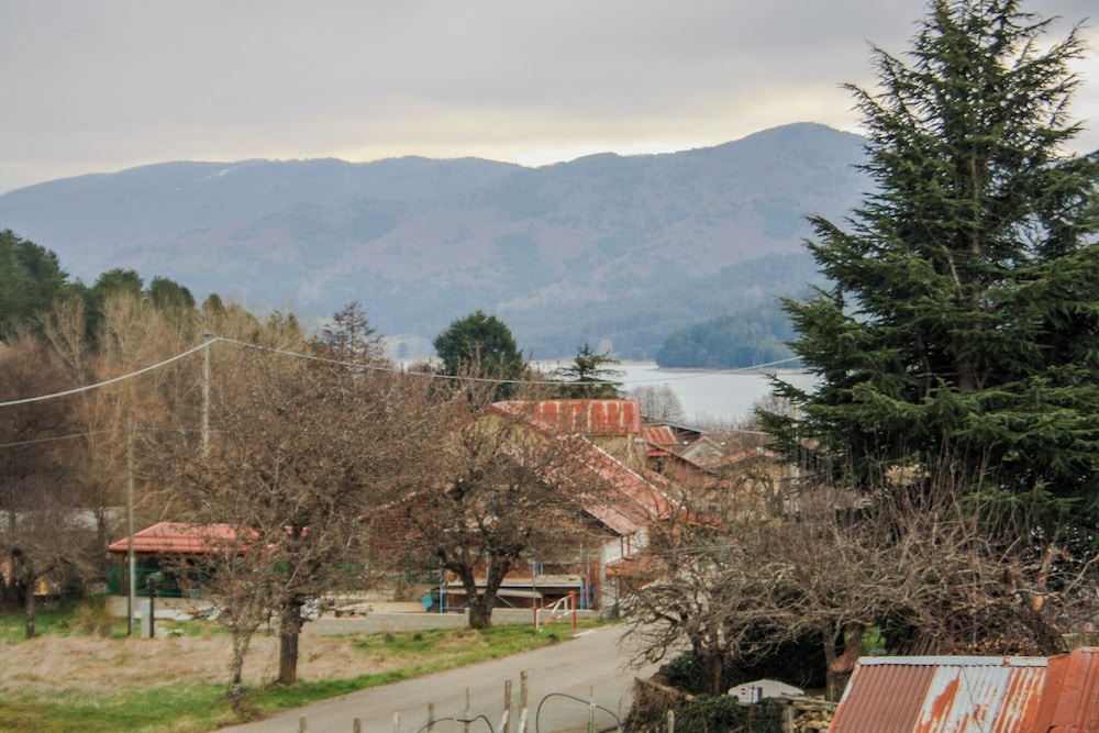 Casa Vacanze in montagna con Vista e Giardino Privato