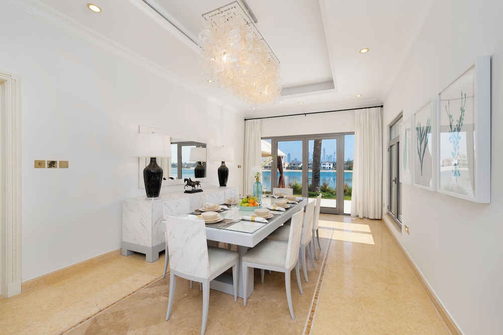 Maison Privee - Exclusive Villa w/ Private Pool, Garden and Beach
