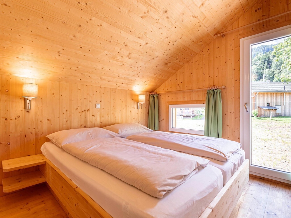 Modern Chalet With Infrared Sauna