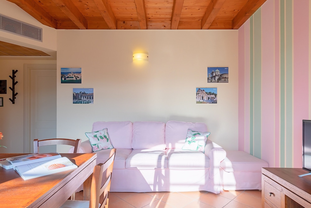 Borgo del Torchio A14 by Wonderful Italy
