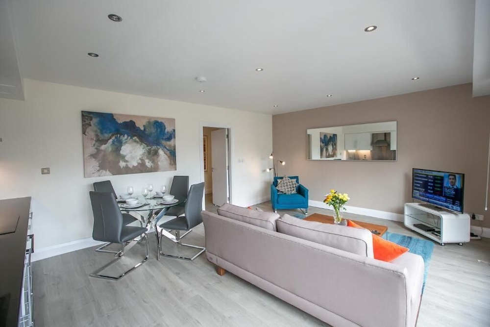 IFSC Townhouse Apartments