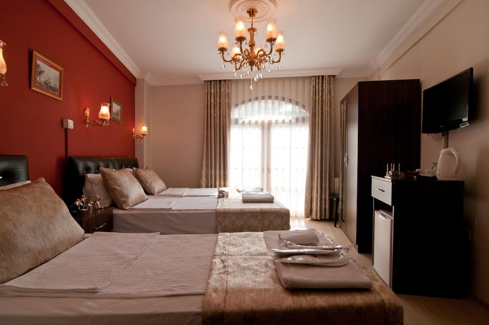 Magnificent Otel - Image 20