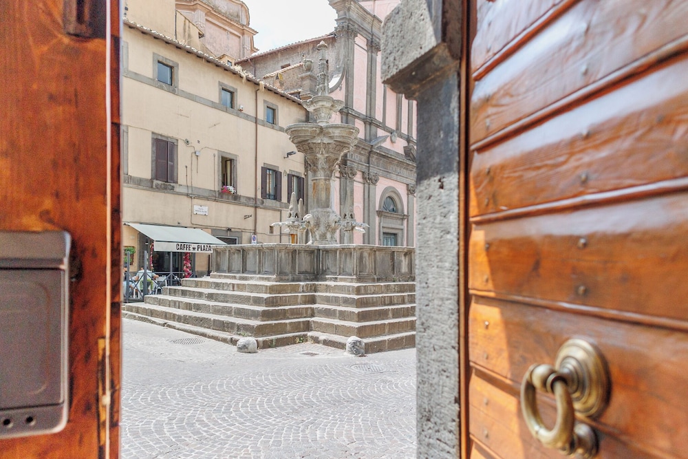 SOHO Fontana Grande By Dasso