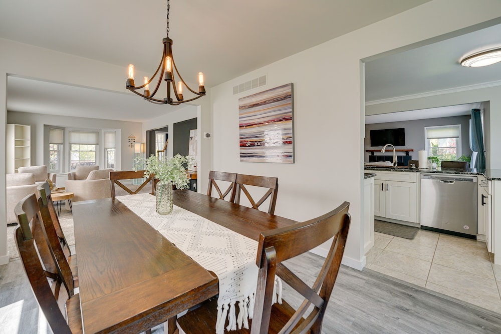 Pet-friendly Vacation Rental in Wixom w/ Hot Tub! view 5