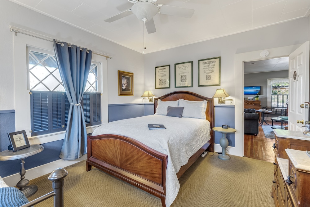 Ashland Vacations - Oak Hill Bed Breakfast - Property Image 57