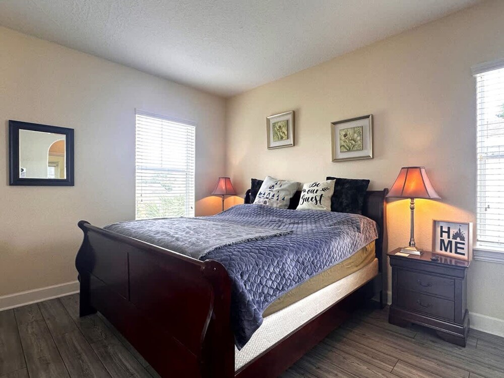Cozy Reunion Resort Home - Sleeps 4 Near Disney
