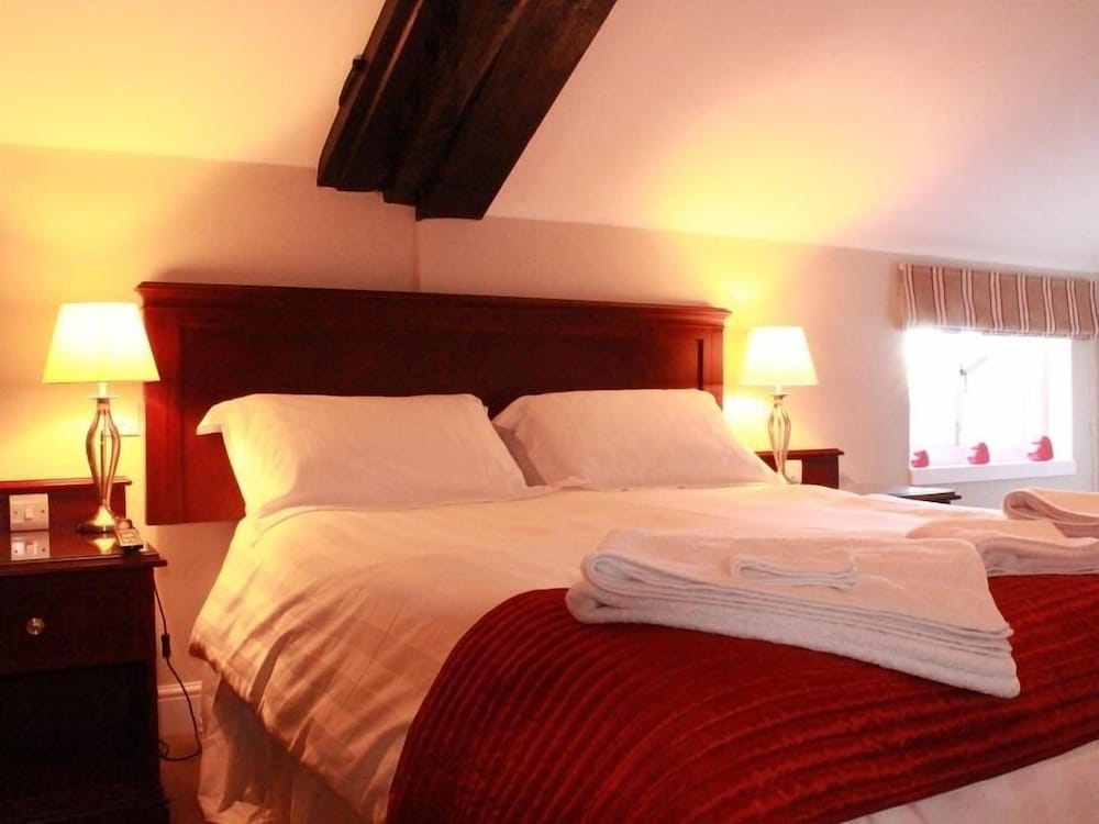 The Black Swan Inn