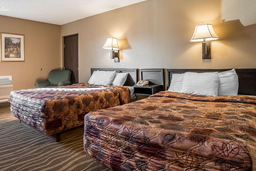 Cheyenne Vacations - Rodeway Inn Cheyenne I-80 East - Property Image 22