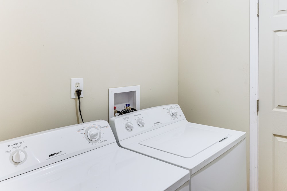 'doris & Susan's Place' - Historic Tuskegee Home