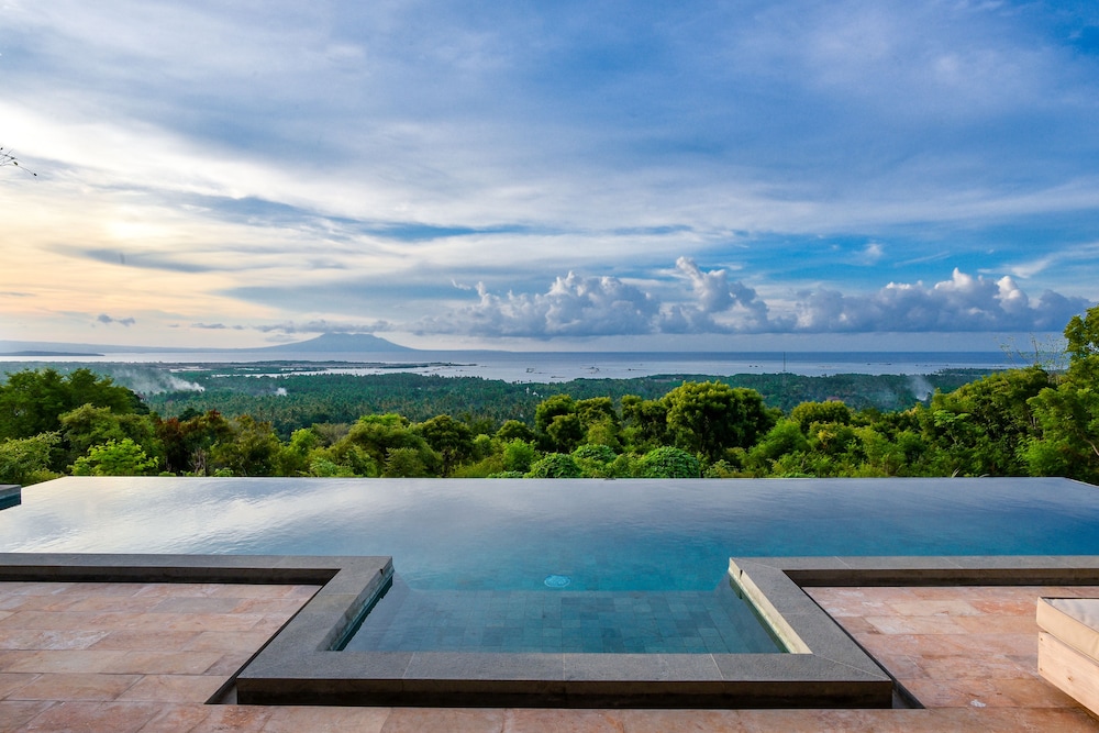 Sumberkima Hill Private Villa Retreat