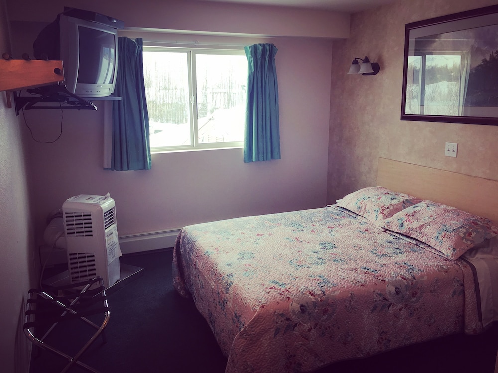 Windbreak Hotel