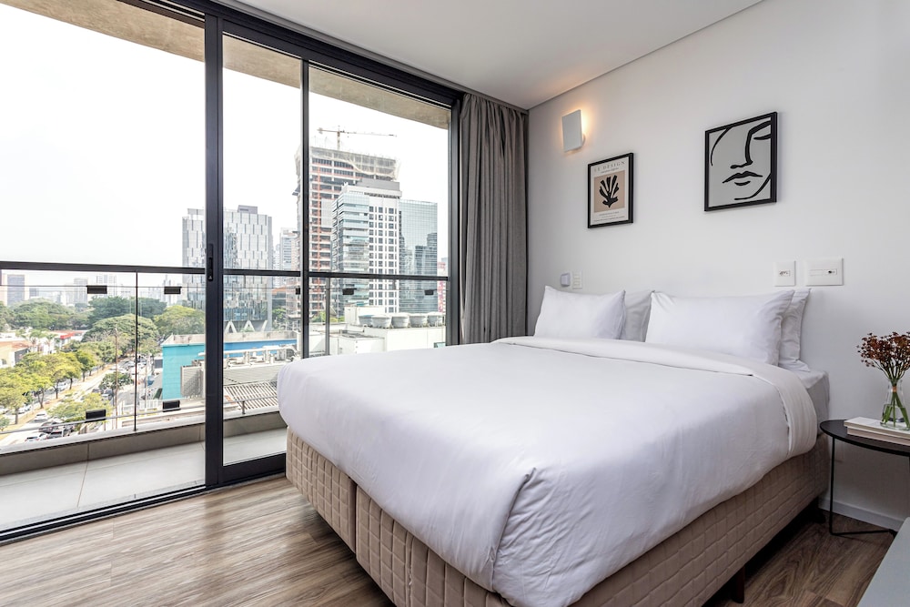 Ayra Pinheiros - Apartamentos com vista incrível para São Paulo ao lado da Rebouças e Faria Lima