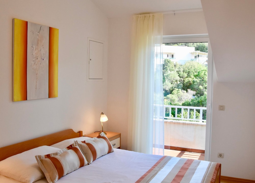 Pervanovo Apartments