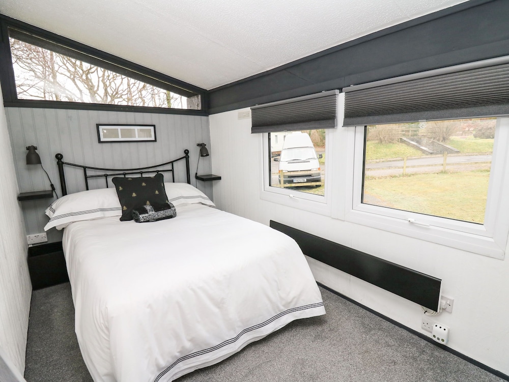 64 Penlan Holiday Park
