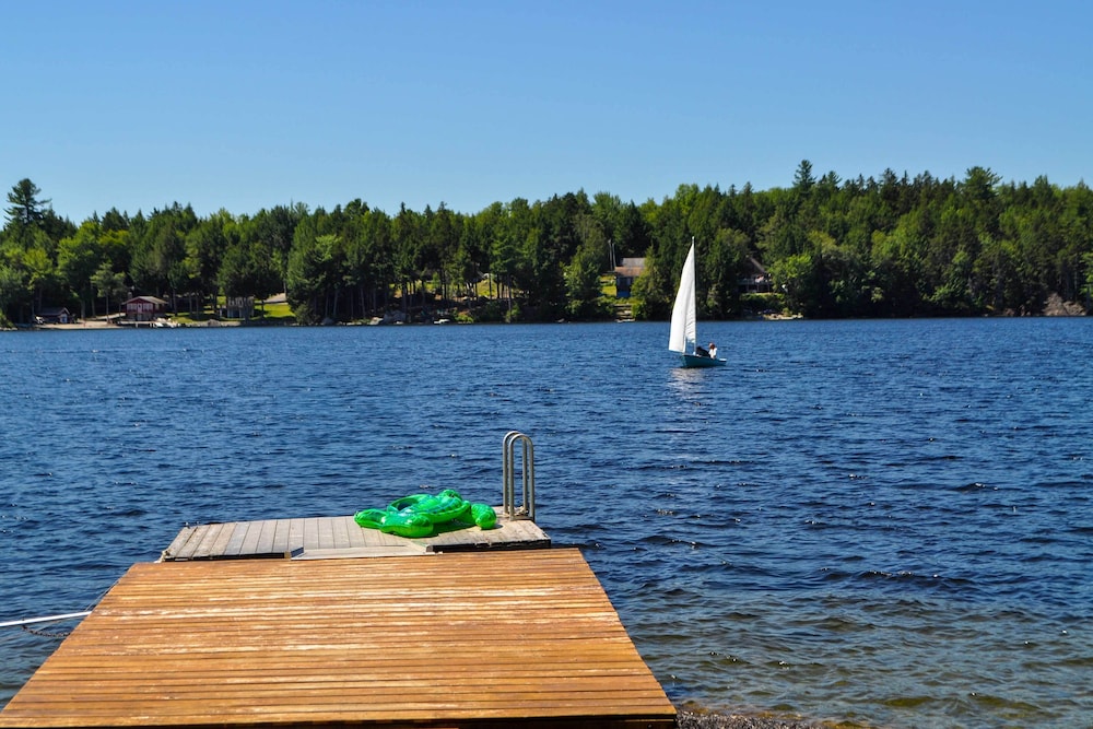 Dock, Beach, Views: Rustic Green Lake Cottage