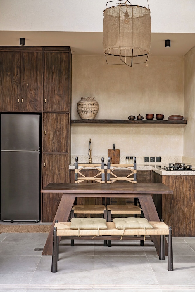 Bedouin House Pererenan