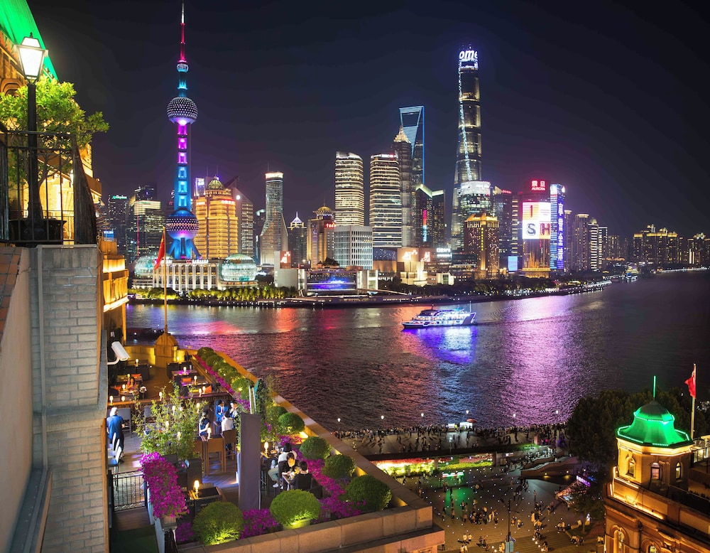 Fairmont Peace Hotel on the Bund 111