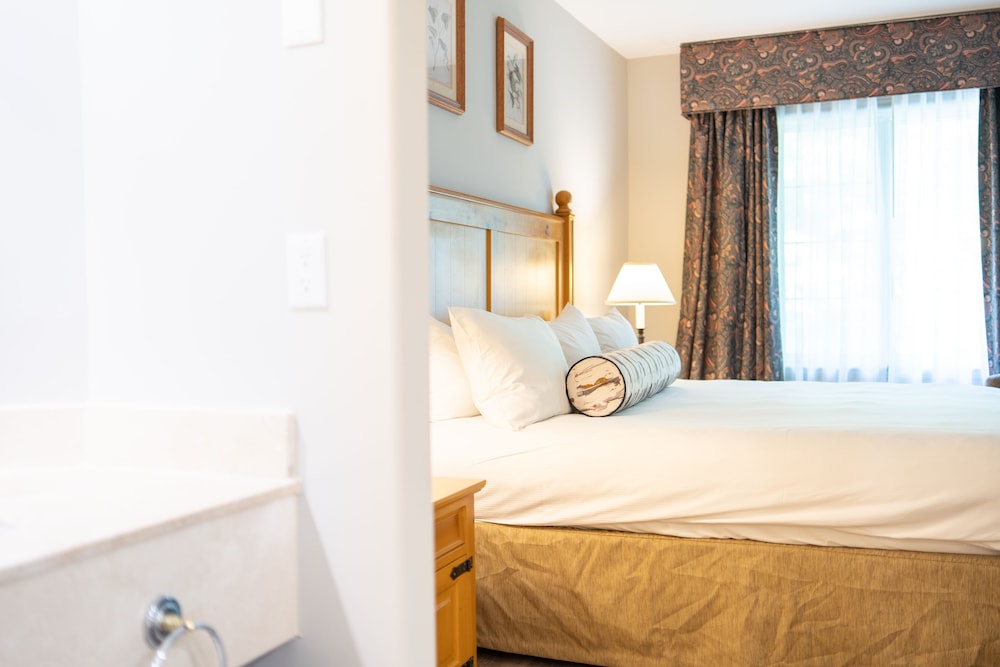 Horseshoe Valley Suites - The Evergreen