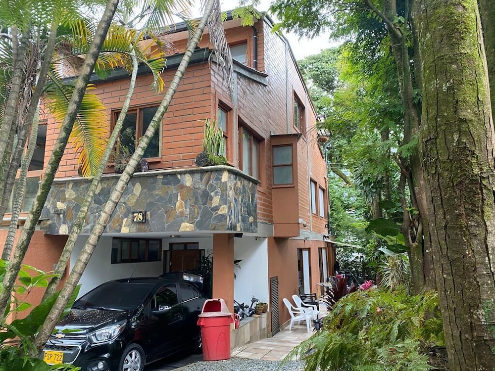 CASA SUYTE LEGUIZAMON - Property Image 8