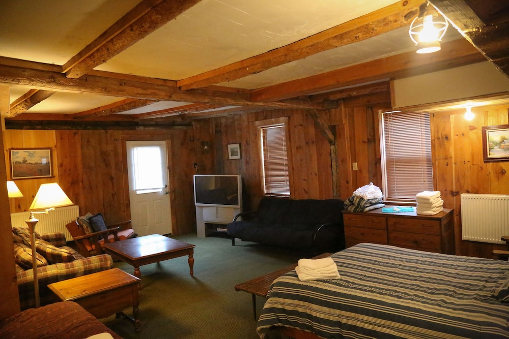 Plymouth Vacations - Salt Ash Inn - Property Image 110