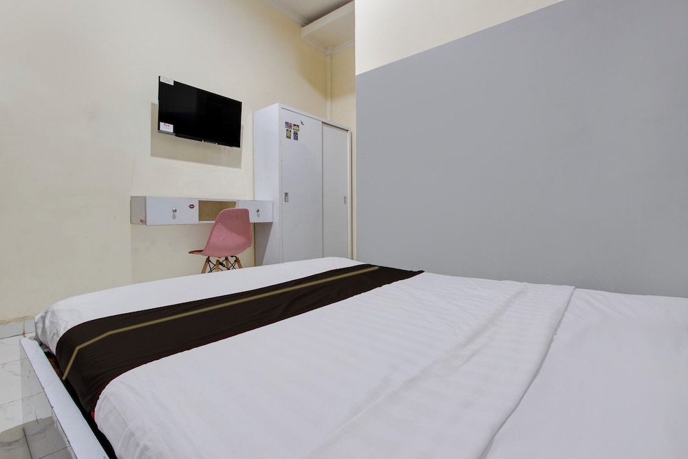 OYO 94919 Nay Guesthouse Dan Kost