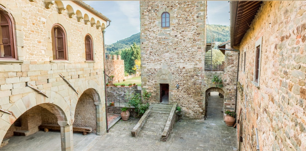 Castello di Mugnana