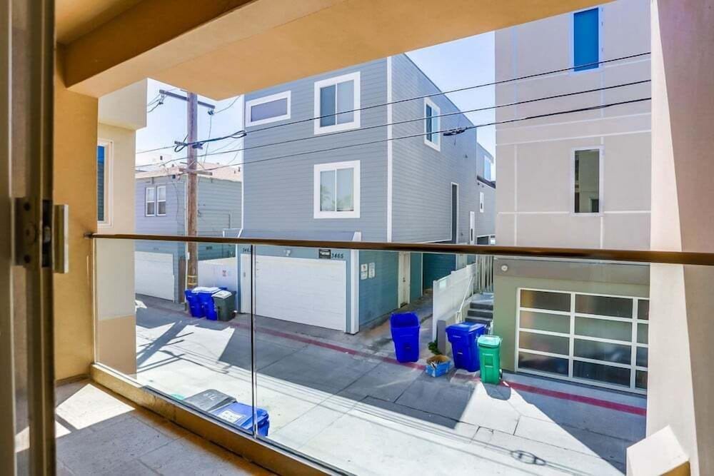 Ocean Breeze 1