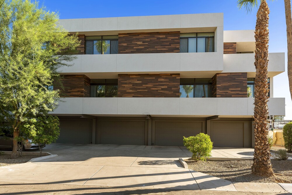 Monument Suite - Stroll to OT Scottsdale view 4