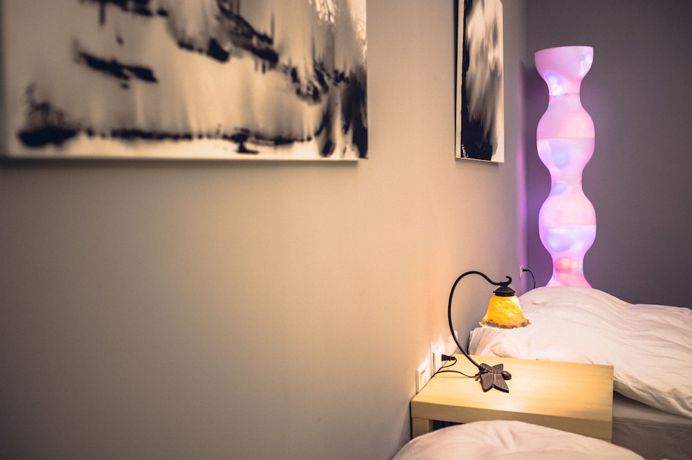 So Art Guesthouse & Hostel