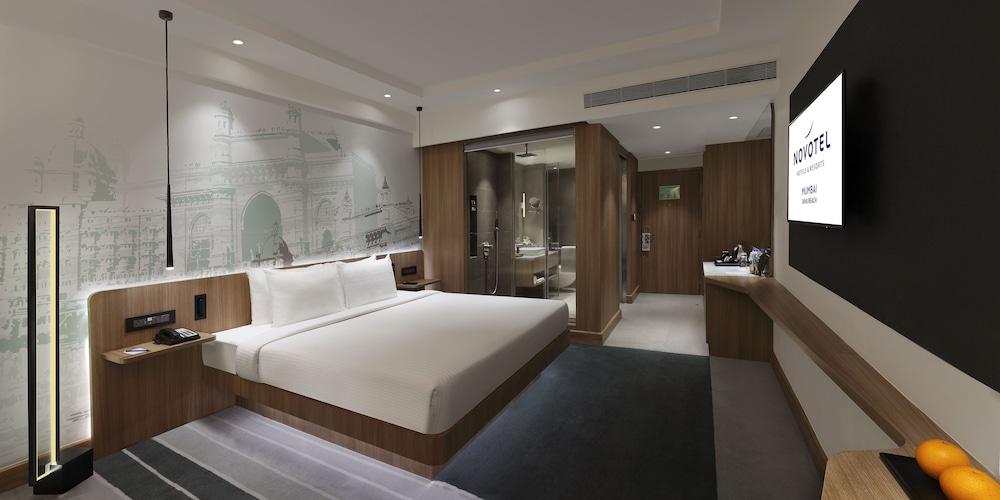 Mumbai Vacations - Novotel Mumbai Juhu Beach Hotel - Property Image 11