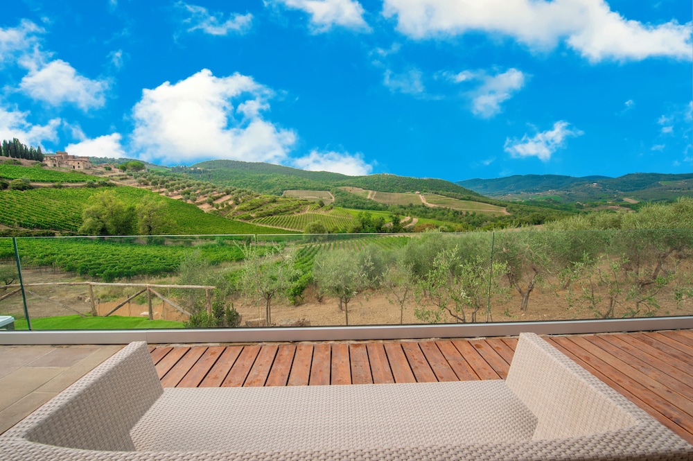 Villa Chianti With Pool Near The Vineyard