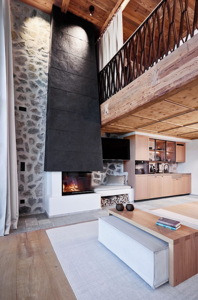 BelArosa Chalet