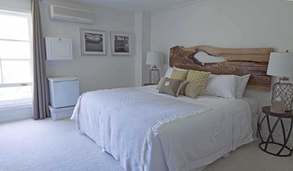 Niagara-on-the-Lake Vacations - Queen Regent - Property Image 3