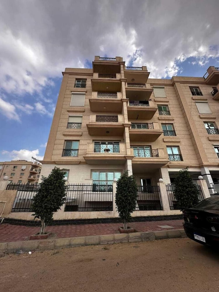 Lovely 3-Bedroom Apartment Maadi