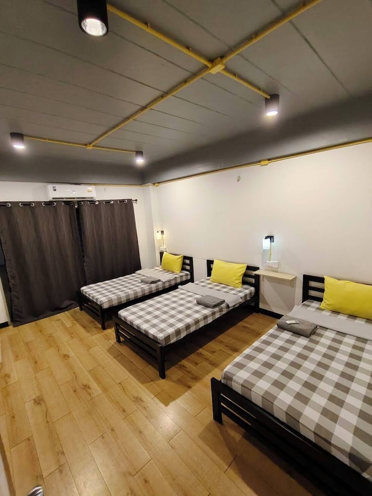 Near BKK Airport Hostel
