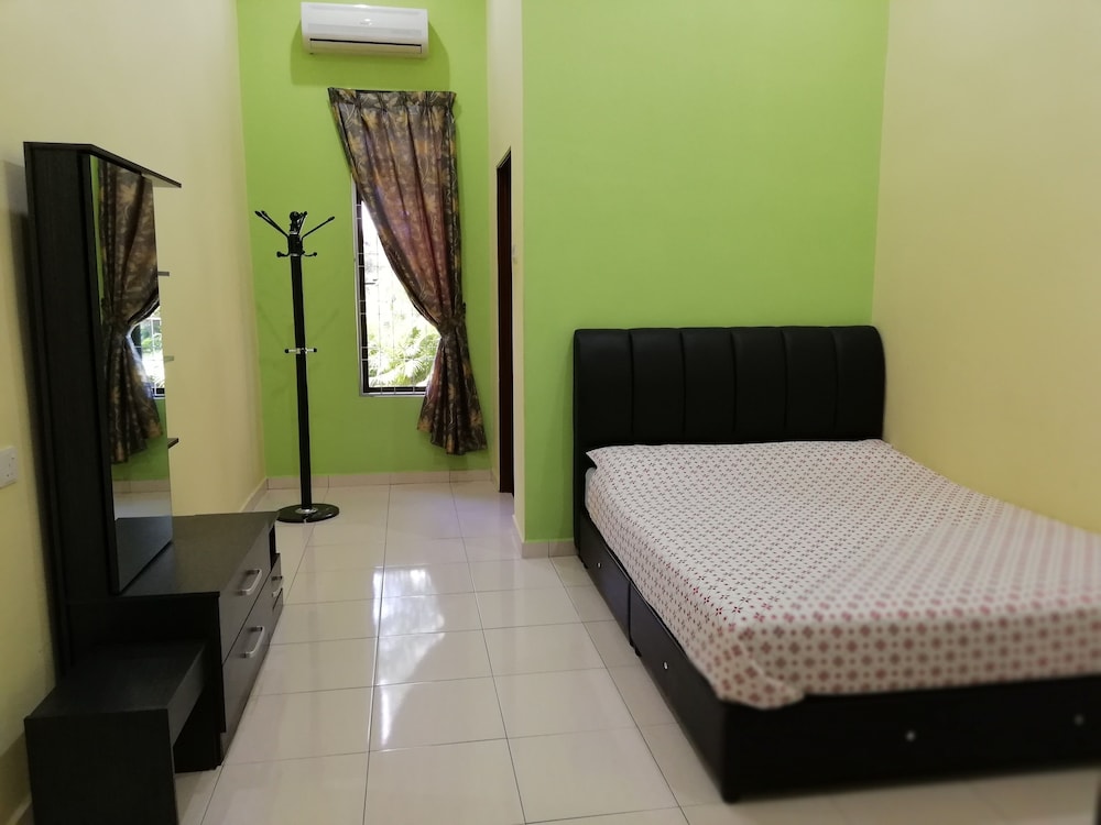ArRayyan Guesthouse & Homestay