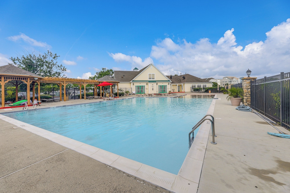 Easy Assateague Access: Bayside Family Retreat!