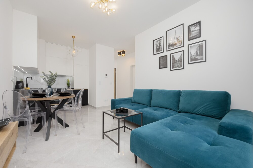 Cosy Apartment With Parking by Renters view 4