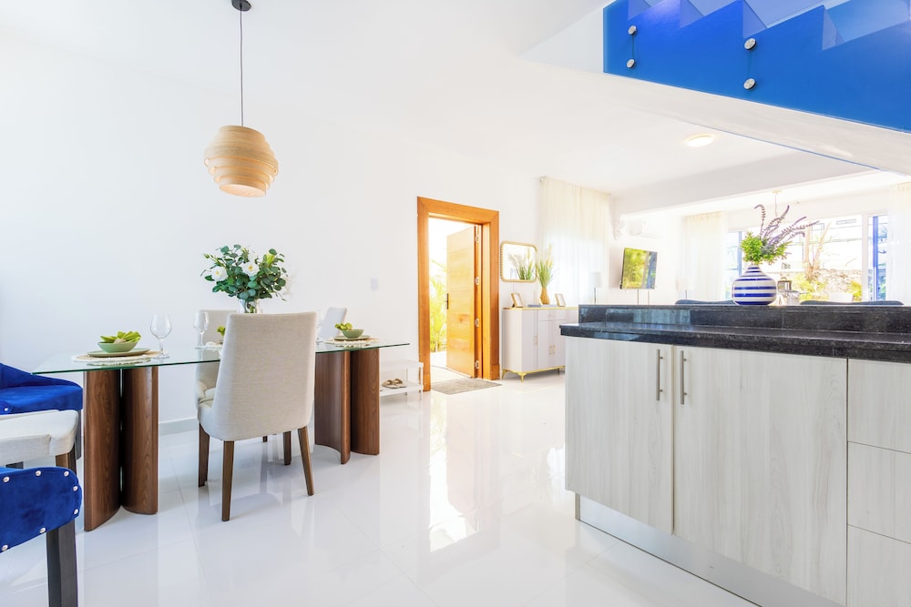 Drake Villa 5