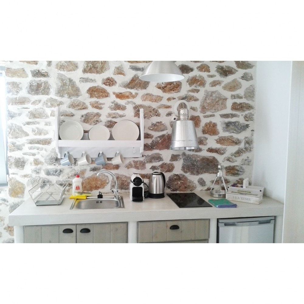 Cape Suites