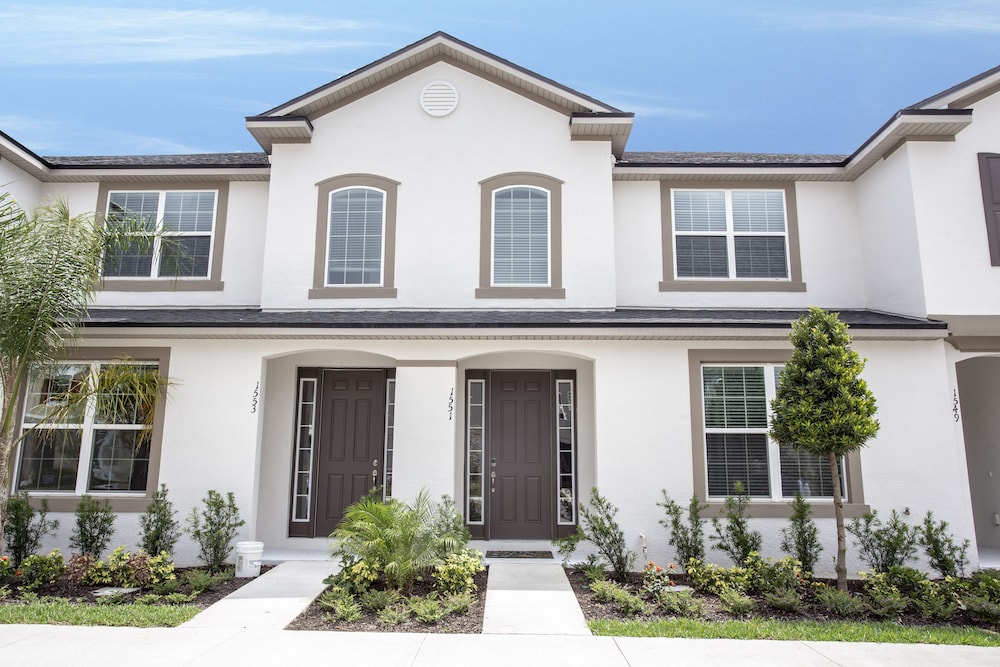 Gorgeous 4Bd w/ Pool Close to Disney @ Solara 1551