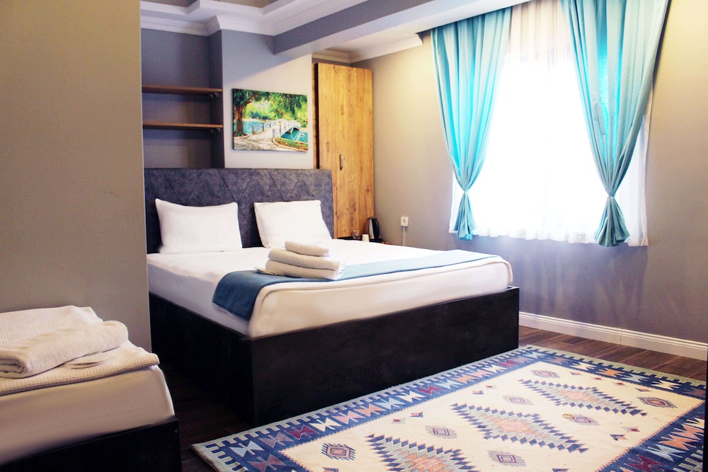 Big Life Otel - Image 18